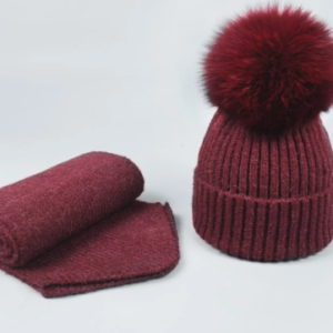Hat and scarf set