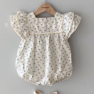 Flutter sleeve romper