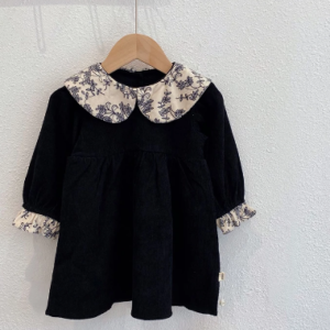 Floral collar velvet dress