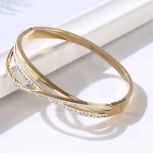 Crossed bangle