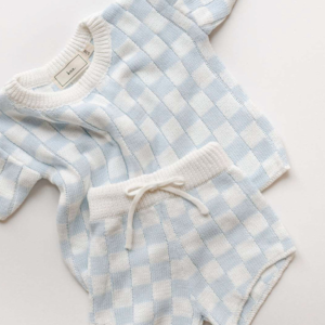 Knit checkered collection