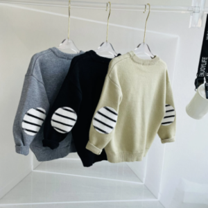Stripe patch sweater