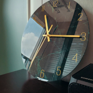 Glass clock