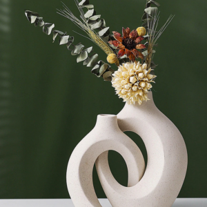 Interlocking ceramic vase