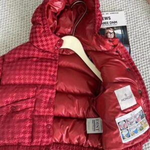 Houndstooth puffer coat