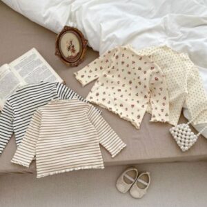 Ribbed mock neck top