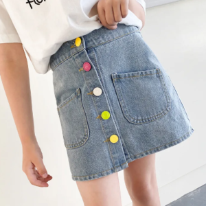 Colored button denim skirt