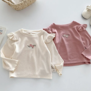 Embroidered flowers top