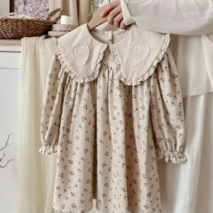 Large collar floral dress